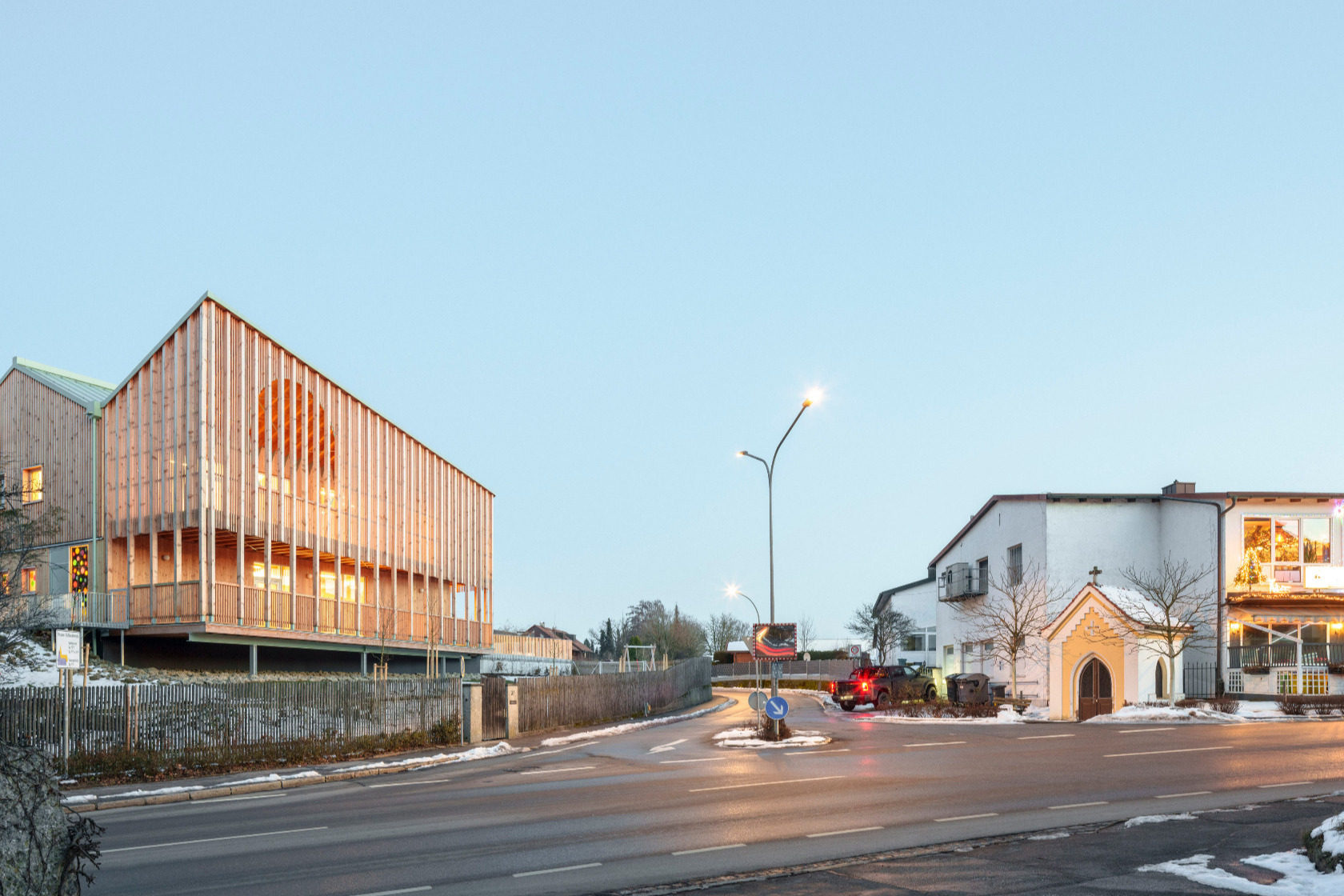 10 Michaeli-KiTa by studio lot.jpg